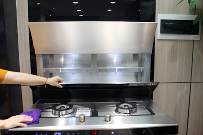 房天下小編逛店:森歌集成灶 帶你領(lǐng)略現(xiàn)代廚房的智能家居生活